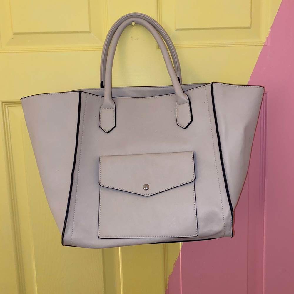 White bag